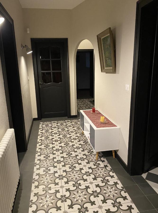 Aile Du Chateau 6 Personnes Lebetain Bagian luar foto